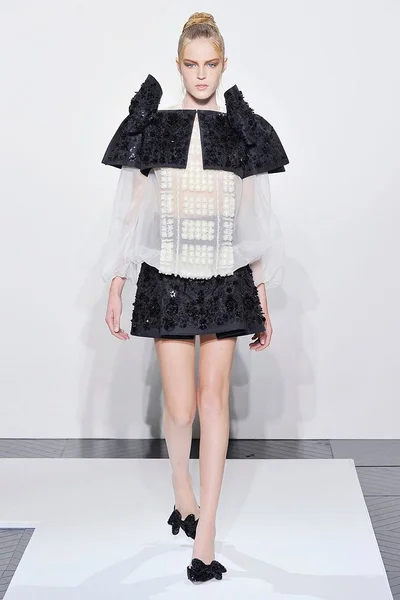 Look 21